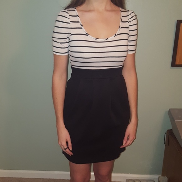 Charlotte Russe Striped Bow Back Cutout Dress - Picture 1 of 5